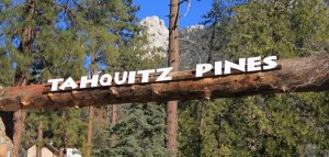 tahquitz-pines-entrance